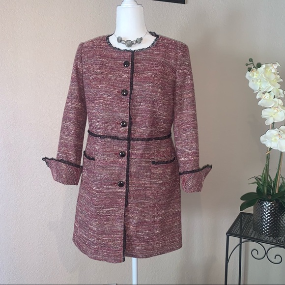 Nicole Miller Jackets & Blazers - Nicole Miller for Mary Kay Blazer size 6P